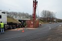 LKW umgestuerzt Niehler Hafen P209